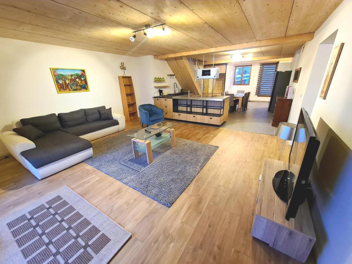 Ferme De La Gibussiere Apartment Presilly  Exterior photo
